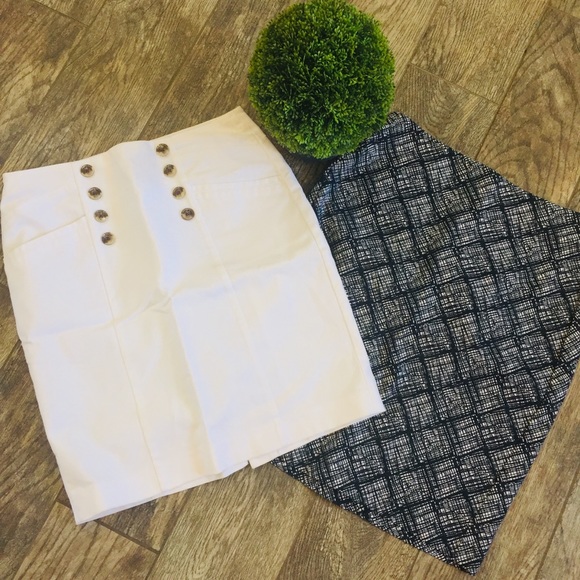Banana Republic Dresses & Skirts - Womens Banana Reblubic Skirt Lot (2) Size 4 Banana Republic Dresses & Skirts - Womens Banana Reblubic Skirt Lot (2) Size 4